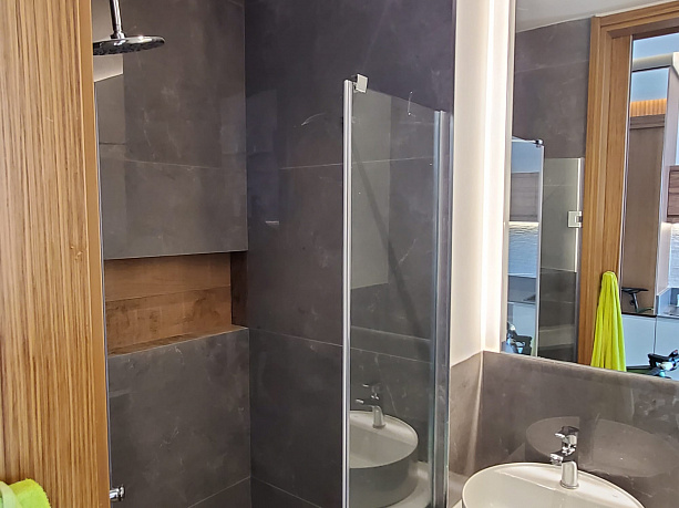 Studio for sale in a new complex, Kavac